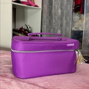 Clinique Vibrant Purple Cosmetic Case